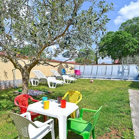 펜션 Mit Privatpool Fuer 4 Personen Ca 30 Qm In Pula, Istrien Istrische Riviera 풀라
